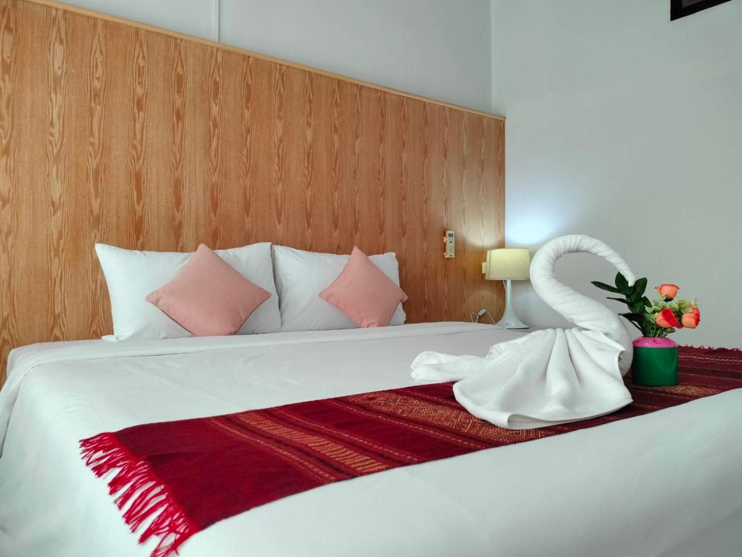 S2S Queen Trang Hotel Extérieur photo