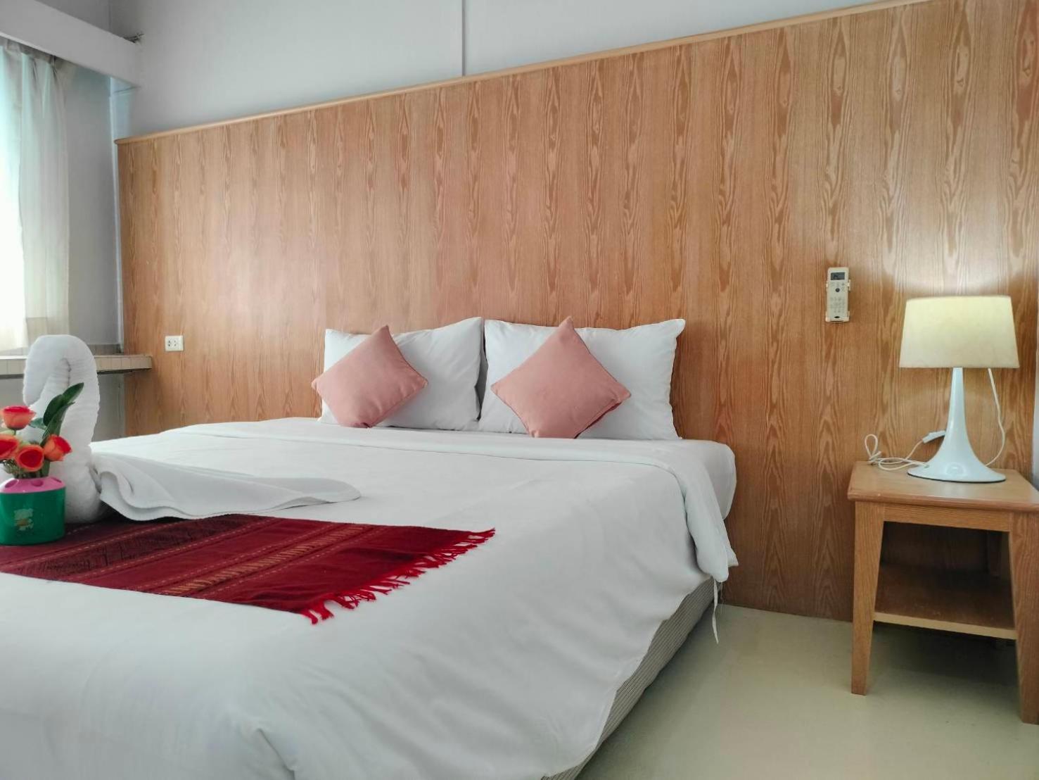 S2S Queen Trang Hotel Extérieur photo