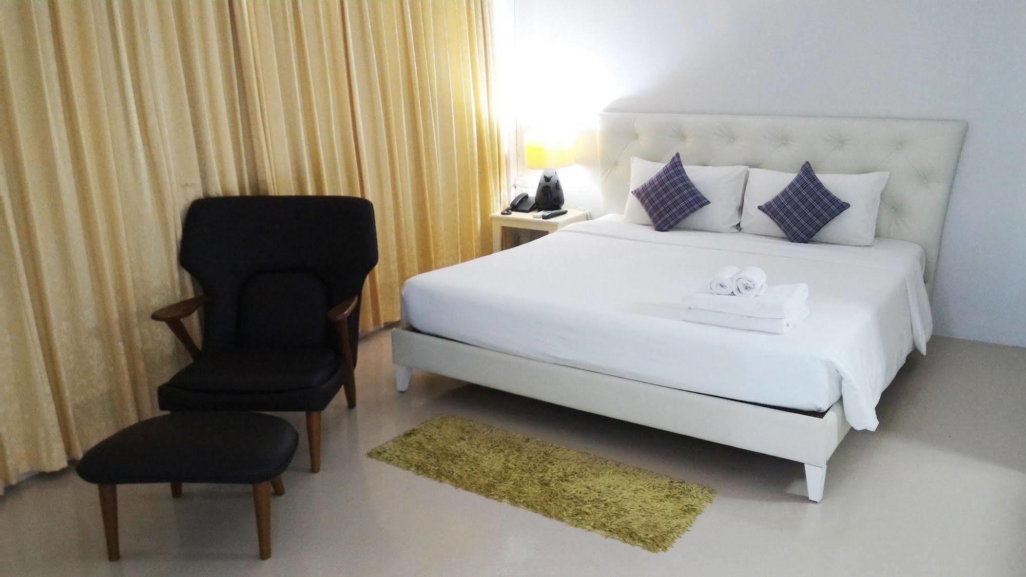 S2S Queen Trang Hotel Extérieur photo